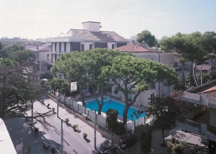 Adriatica Con Piscina